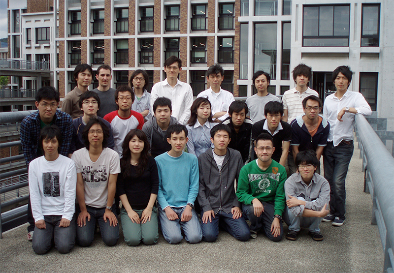 group photo_2009.jpg