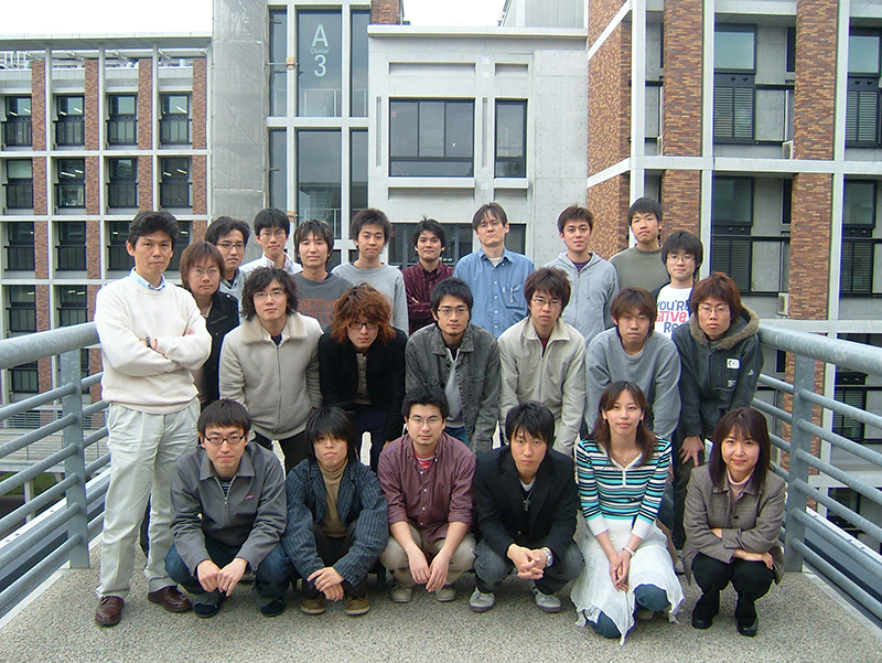 Group photo_2006.jpg
